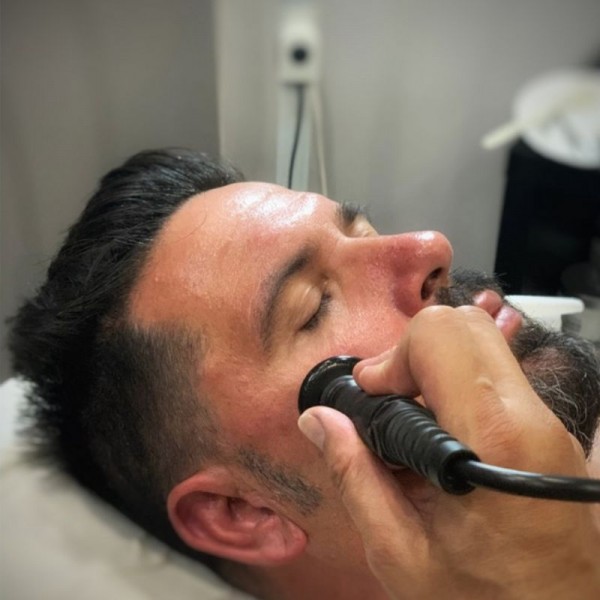 Rejuvenecimiento y radiofrecuencia facial en Kokoro peluquería y estética en Valladolid